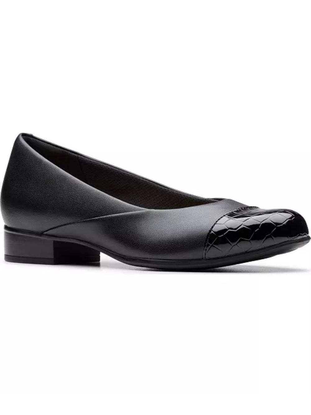 Clarks Black Women's Leather Ballet Flat with Glossy Textured Cap